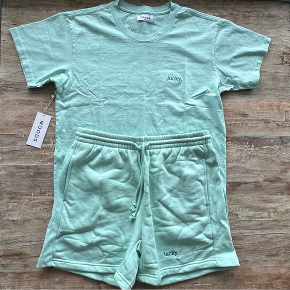 Moods Drawstring Short T-shirt Set Lucky Embroidered SZ XL Mint Casual Wear NWT - Picture 1 of 11